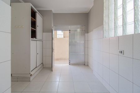 Casa para alugar com 320m², 3 quartos e 2 vagas Casa para alugar com 320m², 3 quartos e 2 vagasCozinha