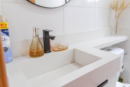 Apartamento à venda com 38m², 2 quartos e 1 vaga Apartamento à venda com 38m², 2 quartos e 1 vagaBanheiro