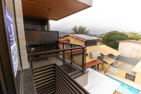 Apartamento à venda com 80m², 2 quartos e 1 vaga Apartamento à venda com 80m², 2 quartos e 1 vagaPlaquinha