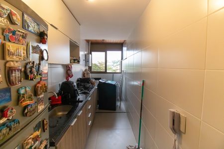 Apartamento à venda com 80m², 2 quartos e 1 vaga Apartamento à venda com 80m², 2 quartos e 1 vagaCozinha e Área de Serviço