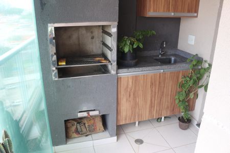 Apartamento à venda com 80m², 2 quartos e 2 vagasVaranda