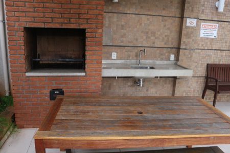 Apartamento à venda com 80m², 2 quartos e 2 vagasÁrea comum - Churrasqueira