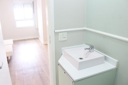 Apartamento à venda com 80m², 2 quartos e 2 vagasBanheiro Social