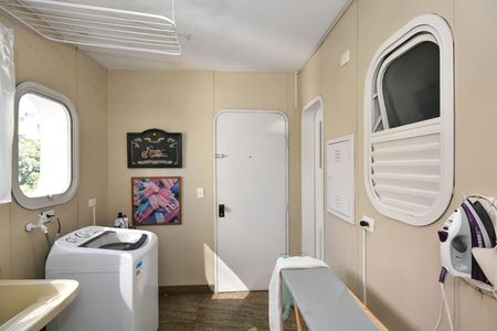 Apartamento para alugar com 204m², 3 quartos e 3 vagasÁrea de Serviço