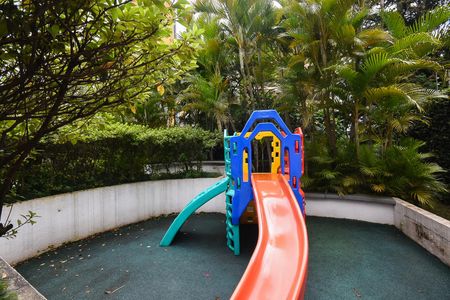 Apartamento para alugar com 204m², 3 quartos e 3 vagasPlayground