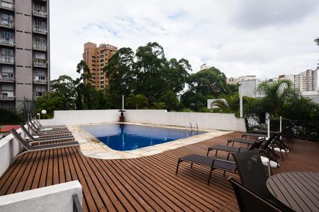 Apartamento para alugar com 204m², 3 quartos e 3 vagasPiscina