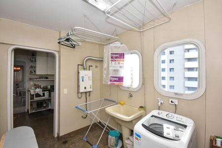 Apartamento para alugar com 204m², 3 quartos e 3 vagasÁrea de Serviço