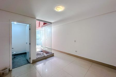 Casa para alugar com 170m², 3 quartos e 2 vagas Casa para alugar com 170m², 3 quartos e 2 vagasSala de Jantar
