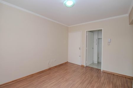 Sala de apartamento para alugar com 1 quarto, 45m² em Boa Vista, Porto Alegre