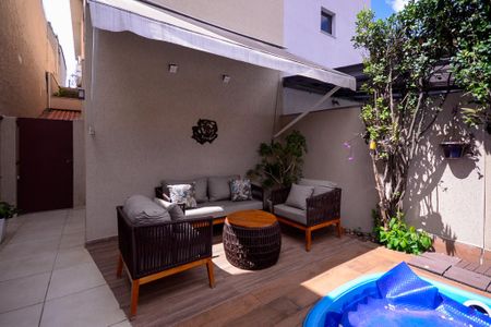 Casa à venda com 280m², 3 quartos e 3 vagas Casa à venda com 280m², 3 quartos e 3 vagasÁrea Gourmet