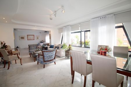 Sala de apartamento à venda com 3 quartos, 244m² em Jardim Paulista, São Paulo