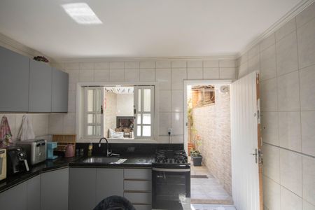 Casa à venda com 140m², 3 quartos e 2 vagas Casa à venda com 140m², 3 quartos e 2 vagasCozinha