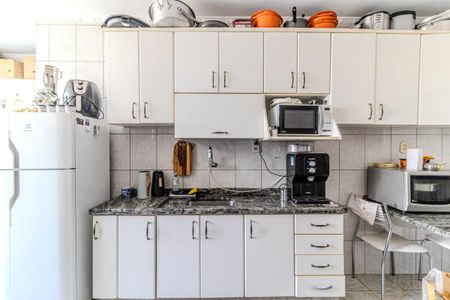 Apartamento para alugar com 140m², 3 quartos e 1 vaga Apartamento para alugar com 140m², 3 quartos e 1 vagaCozinha