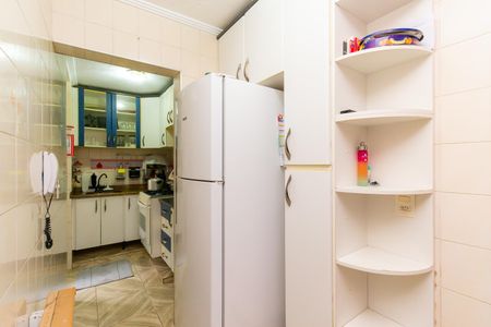 Apartamento à venda com 44m², 2 quartos e 1 vaga Apartamento à venda com 44m², 2 quartos e 1 vagaCozinha