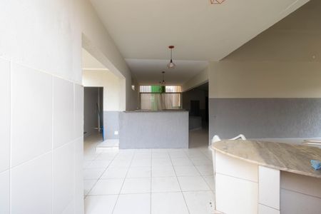 Apartamento à venda com 44m², 2 quartos e 1 vaga Apartamento à venda com 44m², 2 quartos e 1 vagaÁrea comum - Salão de festas