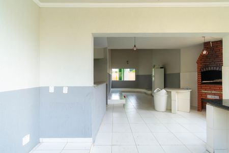 Apartamento à venda com 44m², 2 quartos e 1 vaga Apartamento à venda com 44m², 2 quartos e 1 vagaÁrea comum - Salão de festas