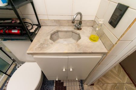 Apartamento à venda com 44m², 2 quartos e 1 vaga Apartamento à venda com 44m², 2 quartos e 1 vagaBanheiro