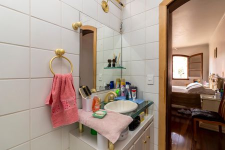 Casa à venda com 462m², 4 quartos e 6 vagas Casa à venda com 462m², 4 quartos e 6 vagasBanheiro da Suíte 3