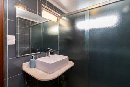 Casa à venda com 462m², 4 quartos e 6 vagas Casa à venda com 462m², 4 quartos e 6 vagasÁrea comum
