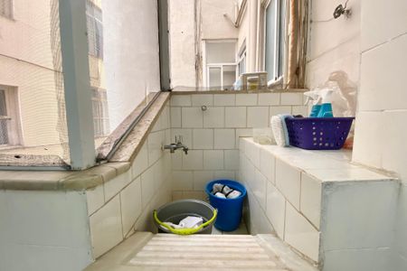 Apartamento à venda com 82m², 2 quartos e sem vaga Apartamento à venda com 82m², 2 quartos e sem vagaÁrea de Serviço