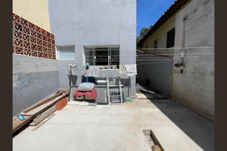 Casa à venda com 130m², 3 quartos e 2 vagas Casa à venda com 130m², 3 quartos e 2 vagasQuintal