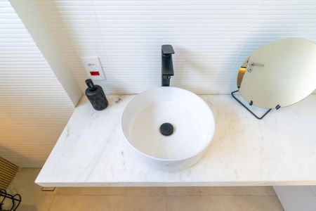 Casa à venda com 300m², 3 quartos e 2 vagas Casa à venda com 300m², 3 quartos e 2 vagasBanheiro da Suíte 3