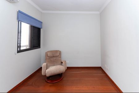 Apartamento à venda com 313m², 4 quartos e 4 vagas Apartamento à venda com 313m², 4 quartos e 4 vagasSuíte 2