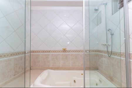 Apartamento à venda com 313m², 4 quartos e 4 vagas Apartamento à venda com 313m², 4 quartos e 4 vagas Suíte da Cobertura