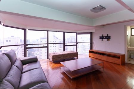 Apartamento à venda com 313m², 4 quartos e 4 vagas Apartamento à venda com 313m², 4 quartos e 4 vagasSala de TV Cobertura