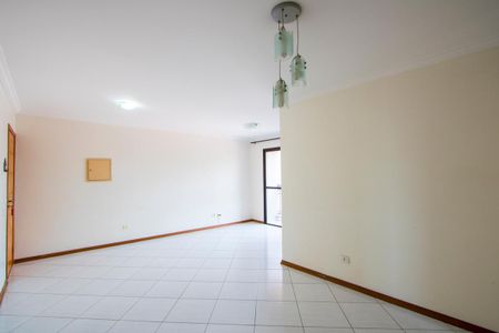 Sala de apartamento para alugar com 3 quartos, 83m² em Vila Eldízia, Santo André