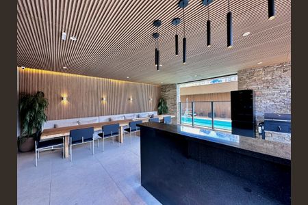 Studio à venda com 28m², 1 quarto e sem vagaBar Piscina