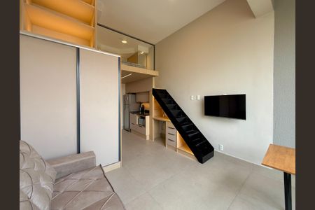 Sala de kitnet/studio para alugar com 1 quarto, 28m² em Jardim das Acacias, São Paulo
