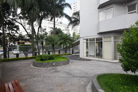 Apartamento à venda com 32m², 1 quarto e 1 vaga Apartamento à venda com 32m², 1 quarto e 1 vagaÁrea comum