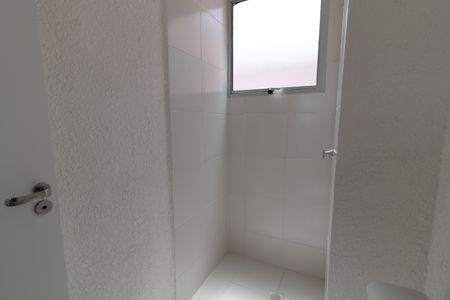 Apartamento à venda com 42m², 2 quartos e 1 vaga Apartamento à venda com 42m², 2 quartos e 1 vagaBanheiro Social