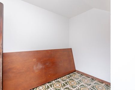 Casa à venda com 393m², 4 quartos e 2 vagas Casa à venda com 393m², 4 quartos e 2 vagasQuarto de Serviço