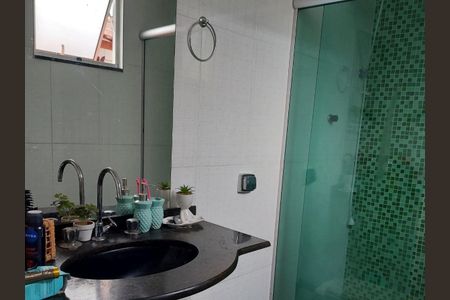 Casa à venda com 240m², 3 quartos e 1 vaga Casa à venda com 240m², 3 quartos e 1 vagaBanheiro Social 1