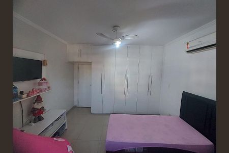 Casa à venda com 240m², 3 quartos e 1 vaga Casa à venda com 240m², 3 quartos e 1 vagaQuarto 2