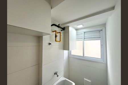 Apartamento à venda com 42m², 2 quartos e sem vaga Apartamento à venda com 42m², 2 quartos e sem vagaÁrea de Serviço