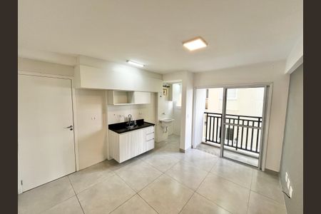 Apartamento à venda com 42m², 2 quartos e sem vaga Apartamento à venda com 42m², 2 quartos e sem vagaSala/Cozinha