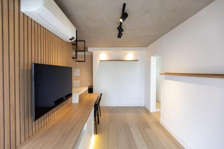 Sala de apartamento para alugar com 1 quarto, 40m² em Cambuí, Campinas
