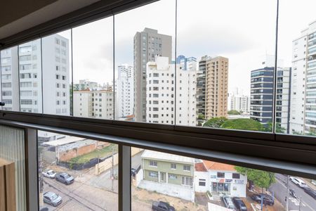 Vista  da Sala de apartamento para alugar com 1 quarto, 40m² em Cambuí, Campinas