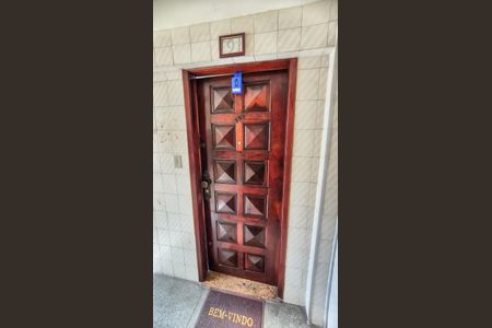 Apartamento para alugar com 55m², 2 quartos e 1 vagaLockbox