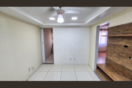 Sala de apartamento para alugar com 2 quartos, 55m² em Irajá, Rio de Janeiro