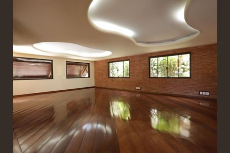 Sala de casa à venda com 4 quartos, 1000m² em Morumbi, São Paulo