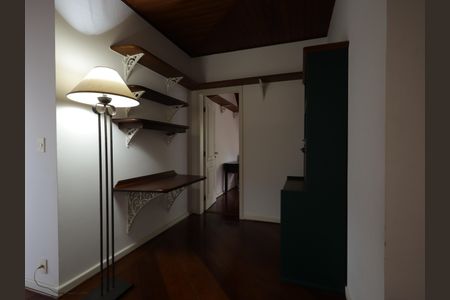 Casa à venda com 1000m², 4 quartos e 8 vagasSala 2