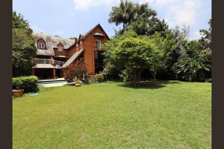 Casa à venda com 1000m², 4 quartos e 8 vagasÁrea Externa