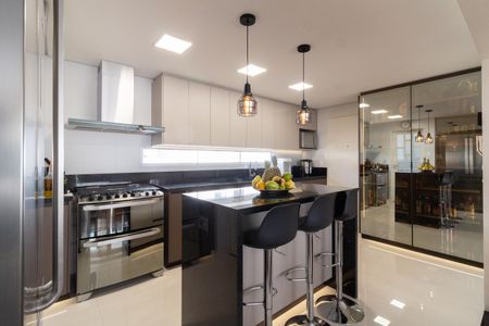 Apartamento à venda com 115m², 3 quartos e 2 vagasCozinha