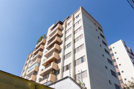 Apartamento à venda com 115m², 3 quartos e 2 vagasFachada