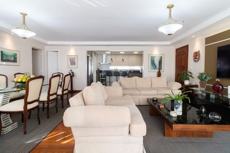 Apartamento à venda com 115m², 3 quartos e 2 vagasSala