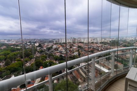 Apartamento à venda com 84m², 2 quartos e 2 vagas Apartamento à venda com 84m², 2 quartos e 2 vagasSacada da Sala